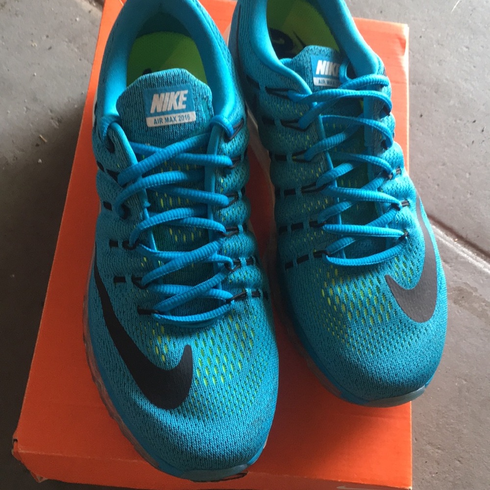 Nike Air Max 2016